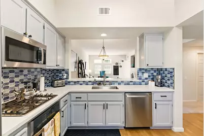 633 Swallowtail Ct, Brisbane, CA 94005 - Photo 4