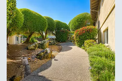 300 Ridgeway Rd, Woodside, CA 94062 - Photo 2