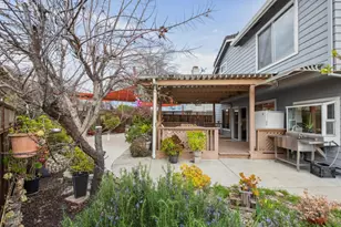 1468 Leaftree Cir, San Jose, CA 95131 - Photo 32