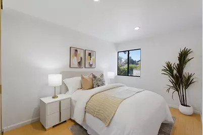 20012 Northcrest Sq, Cupertino, CA 95014 - Photo 12