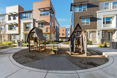 1938 Galileo Ln, San Jose, CA 95133 - Photo 36