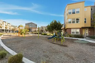 1938 Galileo Ln, San Jose, CA 95133 - Photo 36