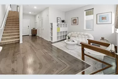 1938 Galileo Ln, San Jose, CA 95133 - Photo 6