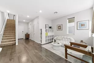 1938 Galileo Ln, San Jose, CA 95133 - Photo 6