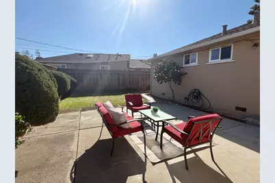 1018 Blair Ave, Sunnyvale, CA 94087 - Photo 14