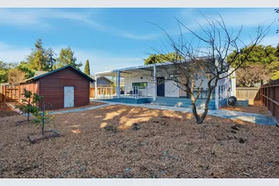 2260 Clarke Ave, East Palo Alto, CA 94303 - Photo 60
