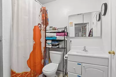 2260 Clarke Ave, East Palo Alto, CA 94303 - Photo 48