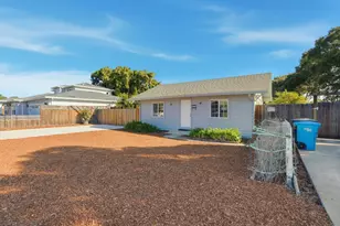 2260 Clarke Ave, East Palo Alto, CA 94303 - Photo 32