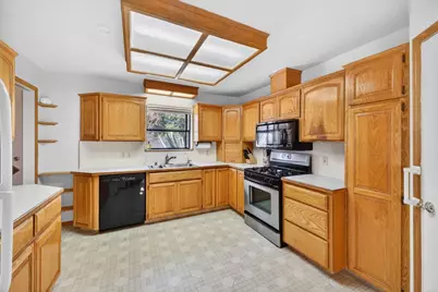 16000 Blossom Hill Rd, Los Gatos, CA 95032 - Photo 18