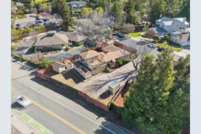 16000 Blossom Hill Rd, Los Gatos, CA 95032 - Photo 4