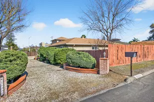 16000 Blossom Hill Rd, Los Gatos, CA 95032 - Photo 2