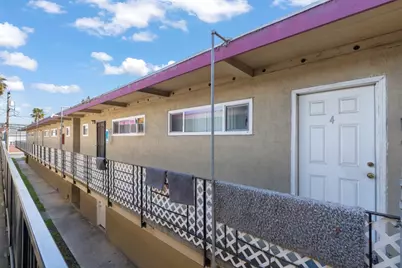 25039 Cypress Ave, Hayward, CA 94544 - Photo 4