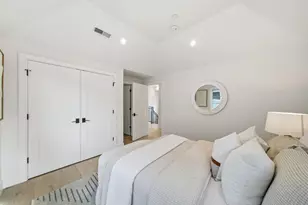 909 Waverley St, Palo Alto, CA 94301 - Photo 34