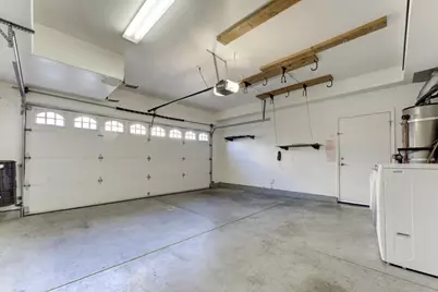 68 S 19th St, San Jose, CA 95116 - Photo 32