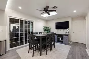 304 Los Encinos St 304, San Jose, CA 95134 - Photo 18