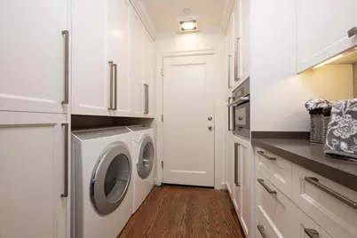 365 Parrott Dr, San Mateo, CA 94402 - Photo 18