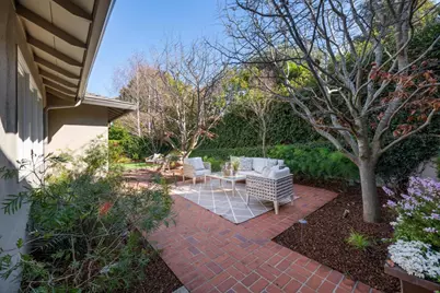 365 Parrott Dr, San Mateo, CA 94402 - Photo 22
