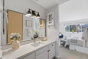 107 Evandale, Mountain View, CA 94043 - Photo 12