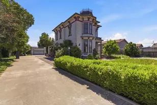 801 South St, Hollister, CA 95023 - Photo 1