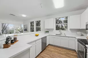 951 S 12th St 220, San Jose, CA 95112 - Photo 10