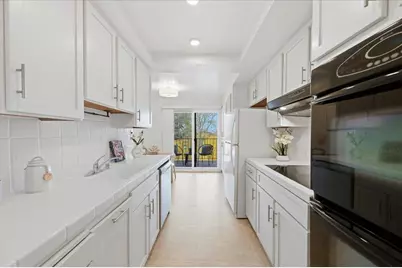 555 Palm Ave 202, Millbrae, CA 94030 - Photo 16