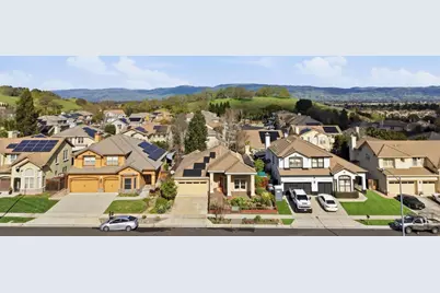 1655 Valley Oaks Dr, Gilroy, CA 95020 - Photo 46