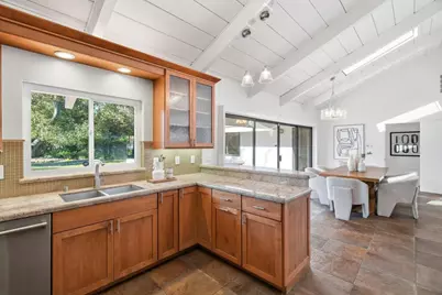 652 Rosewood Ct, Los Altos, CA 94024 - Photo 10