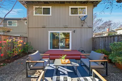 455 Lotus Ln, Mountain View, CA 94043 - Photo 18