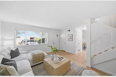 455 Lotus Ln, Mountain View, CA 94043 - Photo 6