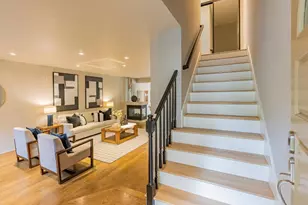 978 La Mesa Ter E, Sunnyvale, CA 94086 - Photo 2