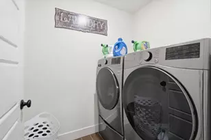 1656 Thistle Ln, Los Banos, CA 93635 - Photo 24