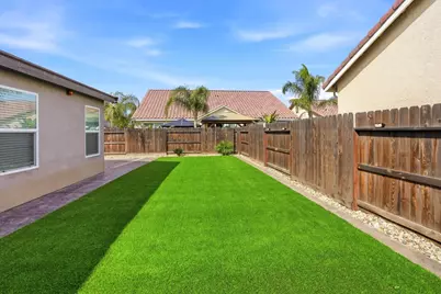 1656 Thistle Ln, Los Banos, CA 93635 - Photo 32