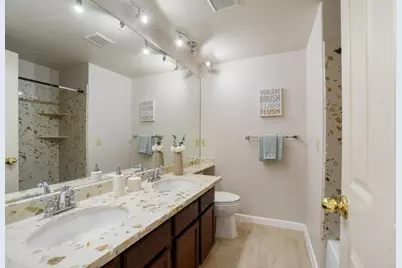 35100 King Ct, Fremont, CA 94536 - Photo 16