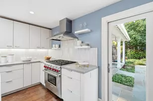 429 Ruthven Ave, Palo Alto, CA 94301 - Photo 12