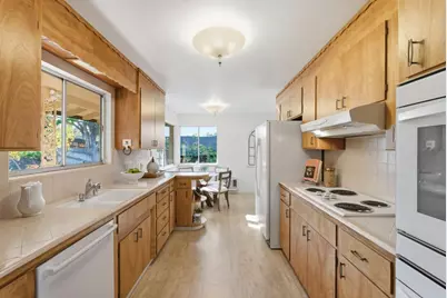 1235 Via Huerta, Los Altos, CA 94024 - Photo 12