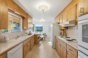 1235 Via Huerta, Los Altos, CA 94024 - Photo 12