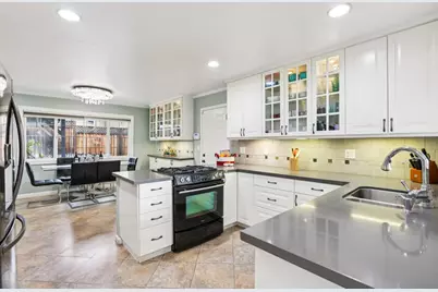 3272 Vistamont Dr, San Jose, CA 95118 - Photo 18