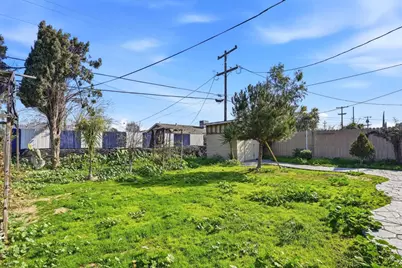 154 N Santa Rosa St, Los Banos, CA 93635 - Photo 26