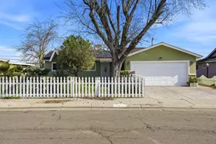 154 N Santa Rosa St, Los Banos, CA 93635 - Photo 28