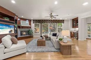 1925 Mantelli Dr, Gilroy, CA 95020 - Photo 2