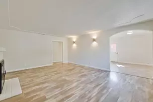 2872 Manda Dr, San Jose, CA 95124 - Photo 2