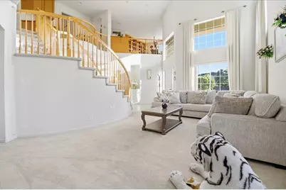 34 Whitman Cir, Salinas, CA 93906 - Photo 4