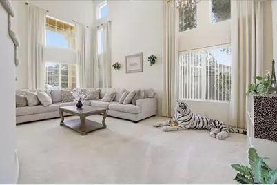 34 Whitman Cir, Salinas, CA 93906 - Photo 6