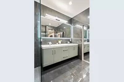 2372 Donner Pass Ave, Sacramento, CA 95835 - Photo 36