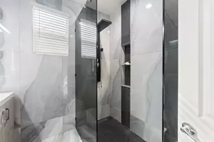 2372 Donner Pass Ave, Sacramento, CA 95835 - Photo 22