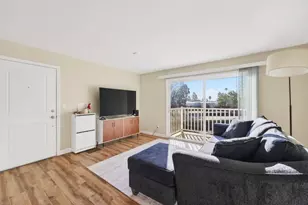 755 14th Ave 802, Santa Cruz, CA 95062 - Photo 8