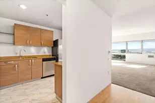 1 Mandalay Pl 1007, South San Francisco, CA 94080 - Photo 14