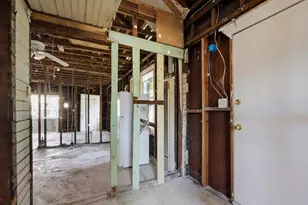 160 Pierce Ave, San Jose, CA 95110 - Photo 14