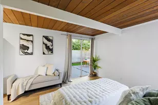 127 Greenmeadow Way, Palo Alto, CA 94306 - Photo 24