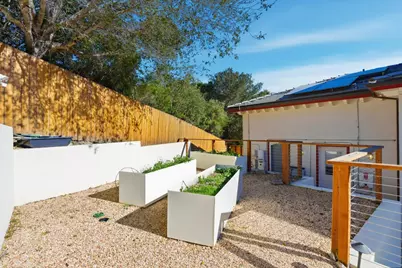 544 Sunset Way, Redwood City, CA 94062 - Photo 30